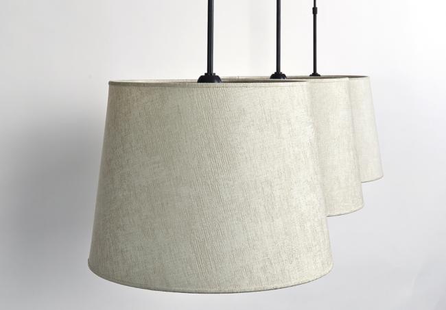 MEREROUKA 3 in brushed bronze with lampshades in Trento jute (fabric from category 3)